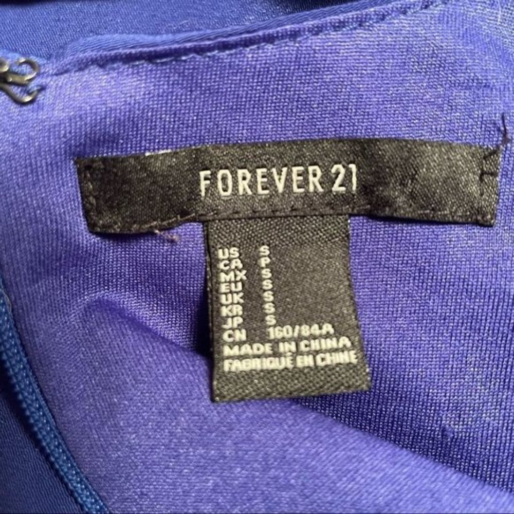 Forever 21 Fit?and Flare Dress with Cutout Size Small Blue - Picture 7 of 7